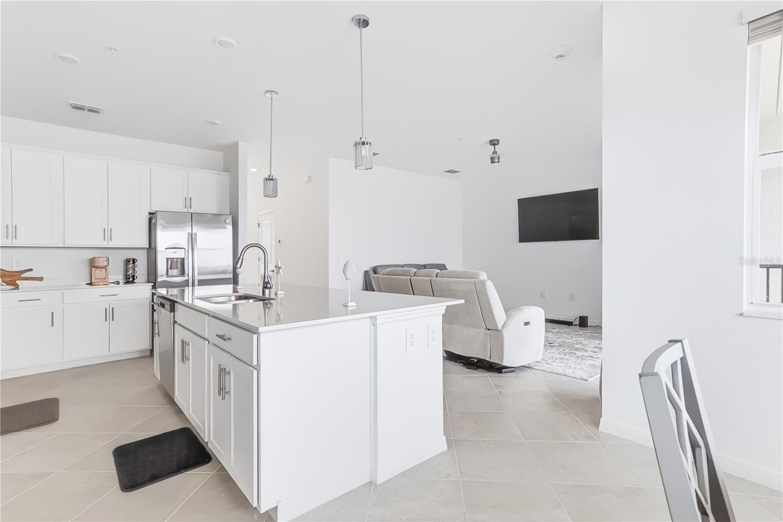 17600 OPAL SAND DRIVE, #402, Venice, FL 34293