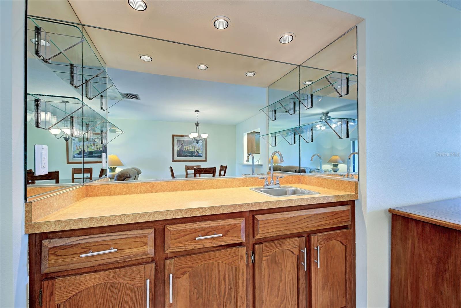 400 MISSION TRAIL E, #F, Venice, FL 34285