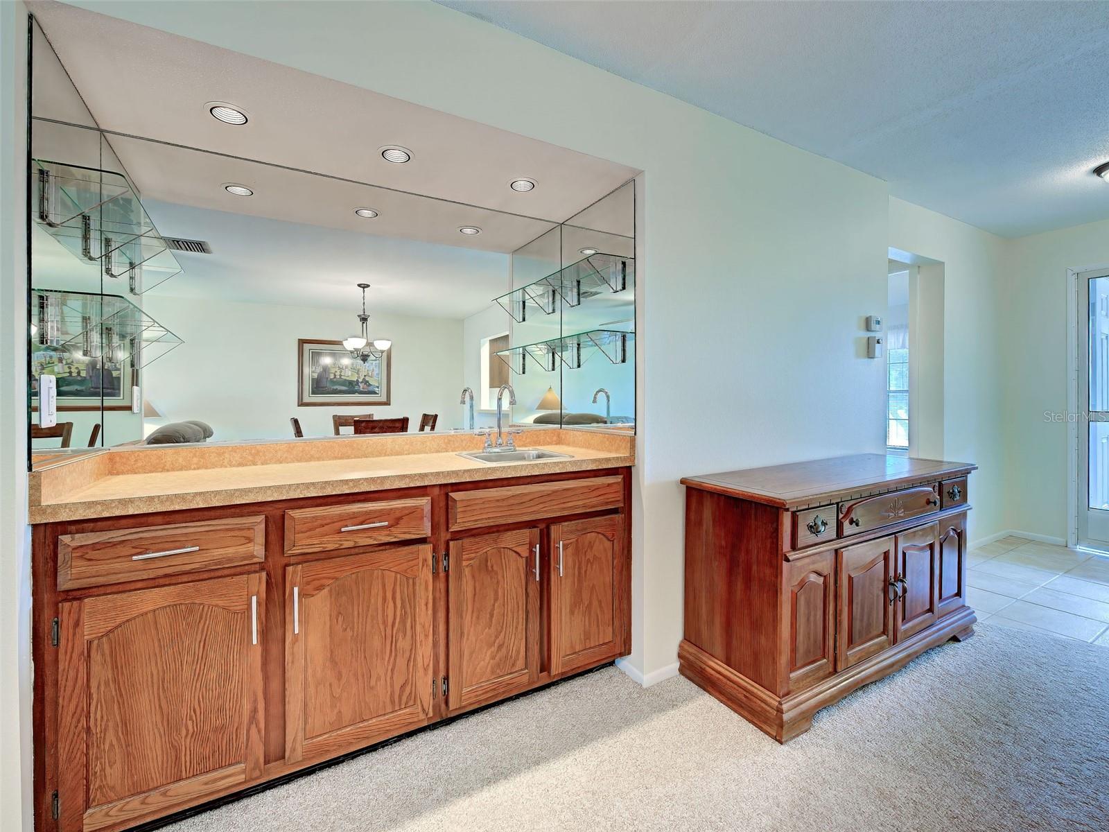 400 MISSION TRAIL E, #F, Venice, FL 34285