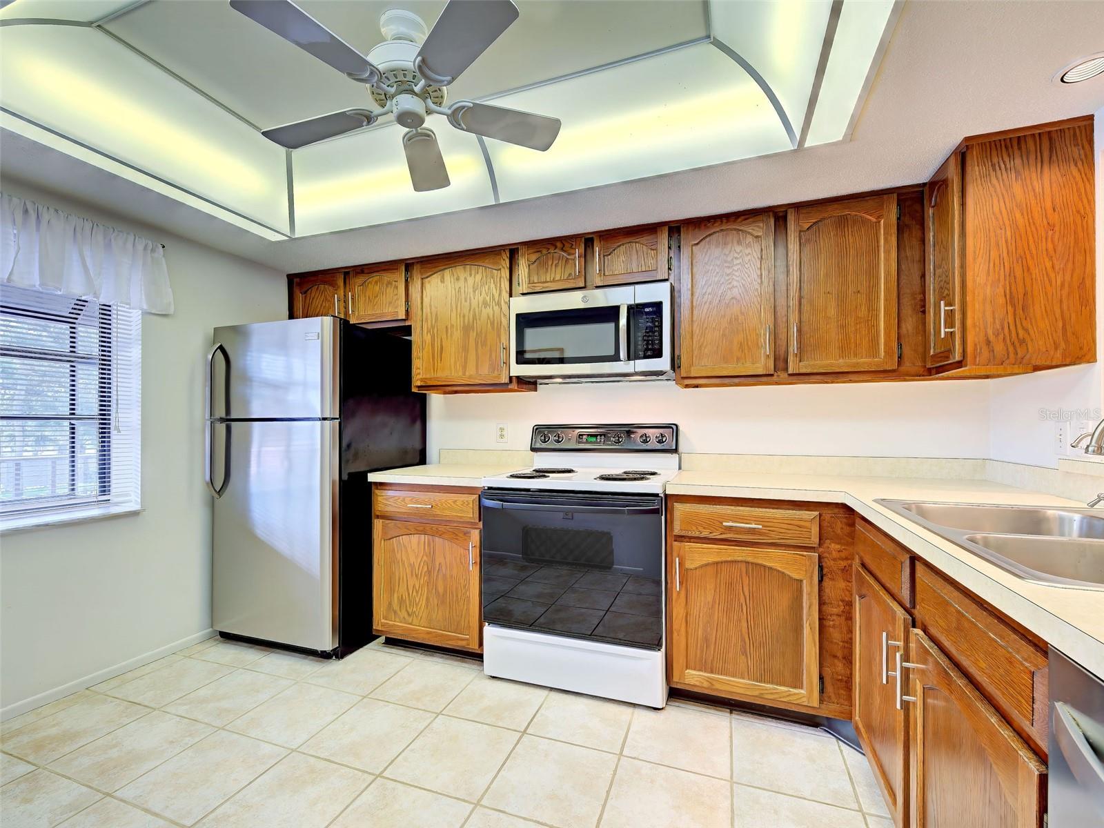 400 MISSION TRAIL E, #F, Venice, FL 34285