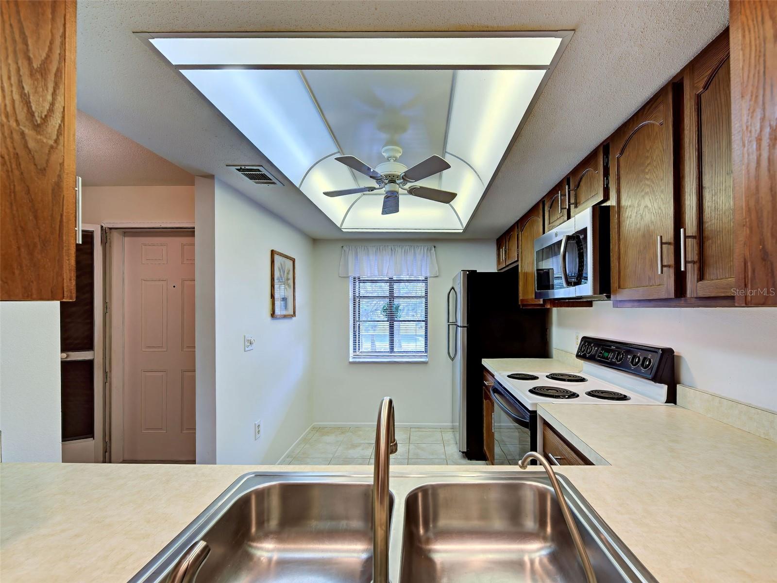 400 MISSION TRAIL E, #F, Venice, FL 34285