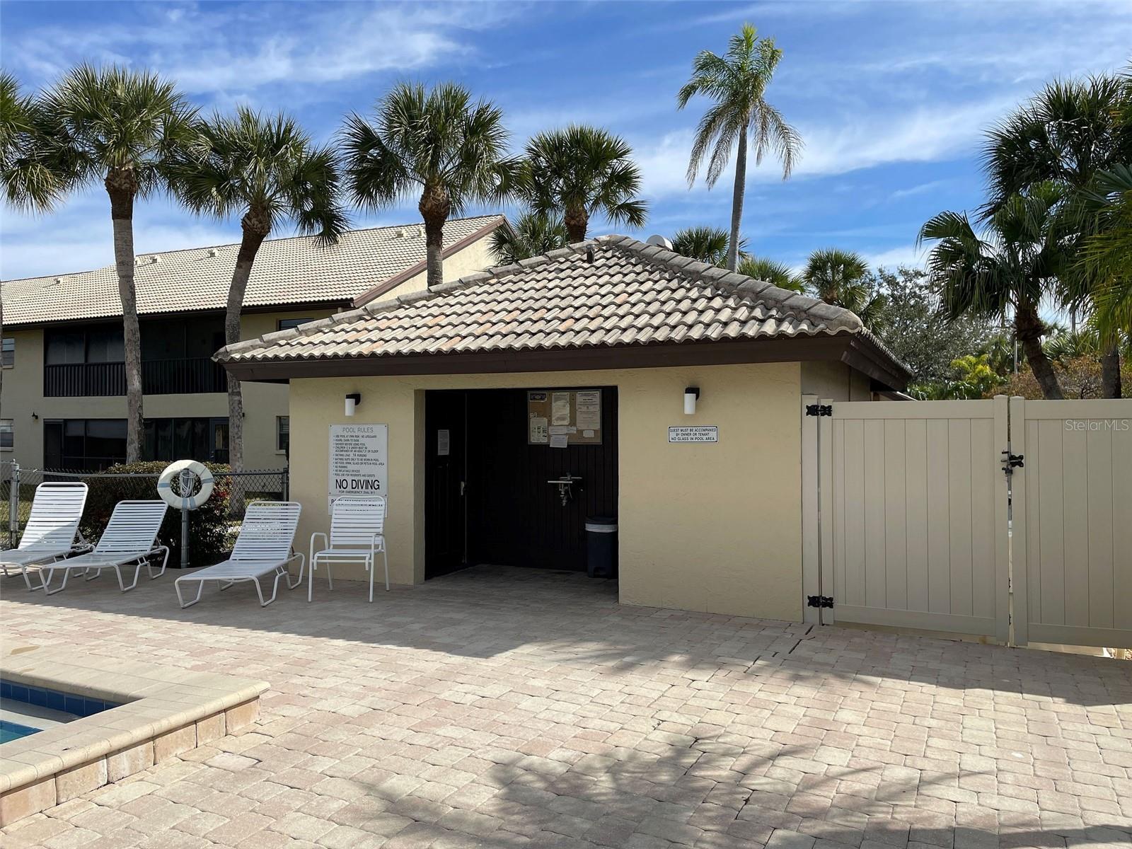 400 MISSION TRAIL E, #F, Venice, FL 34285