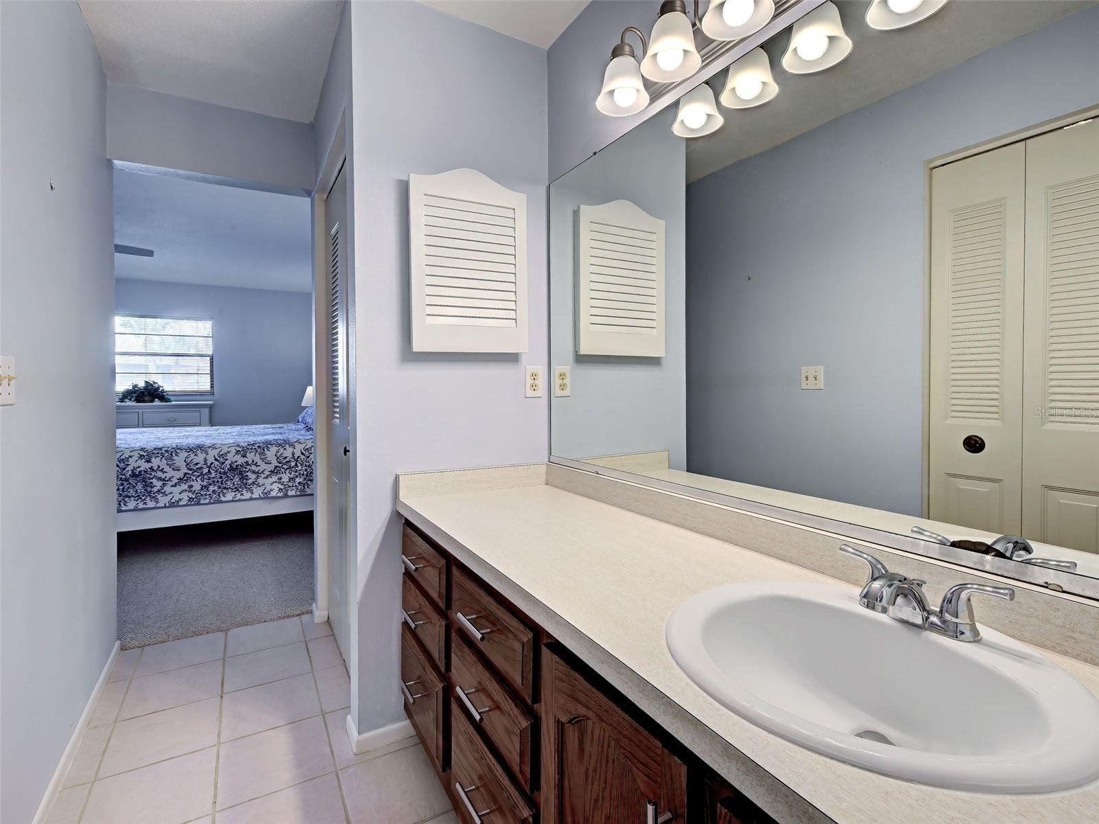400 MISSION TRAIL E, #F, Venice, FL 34285