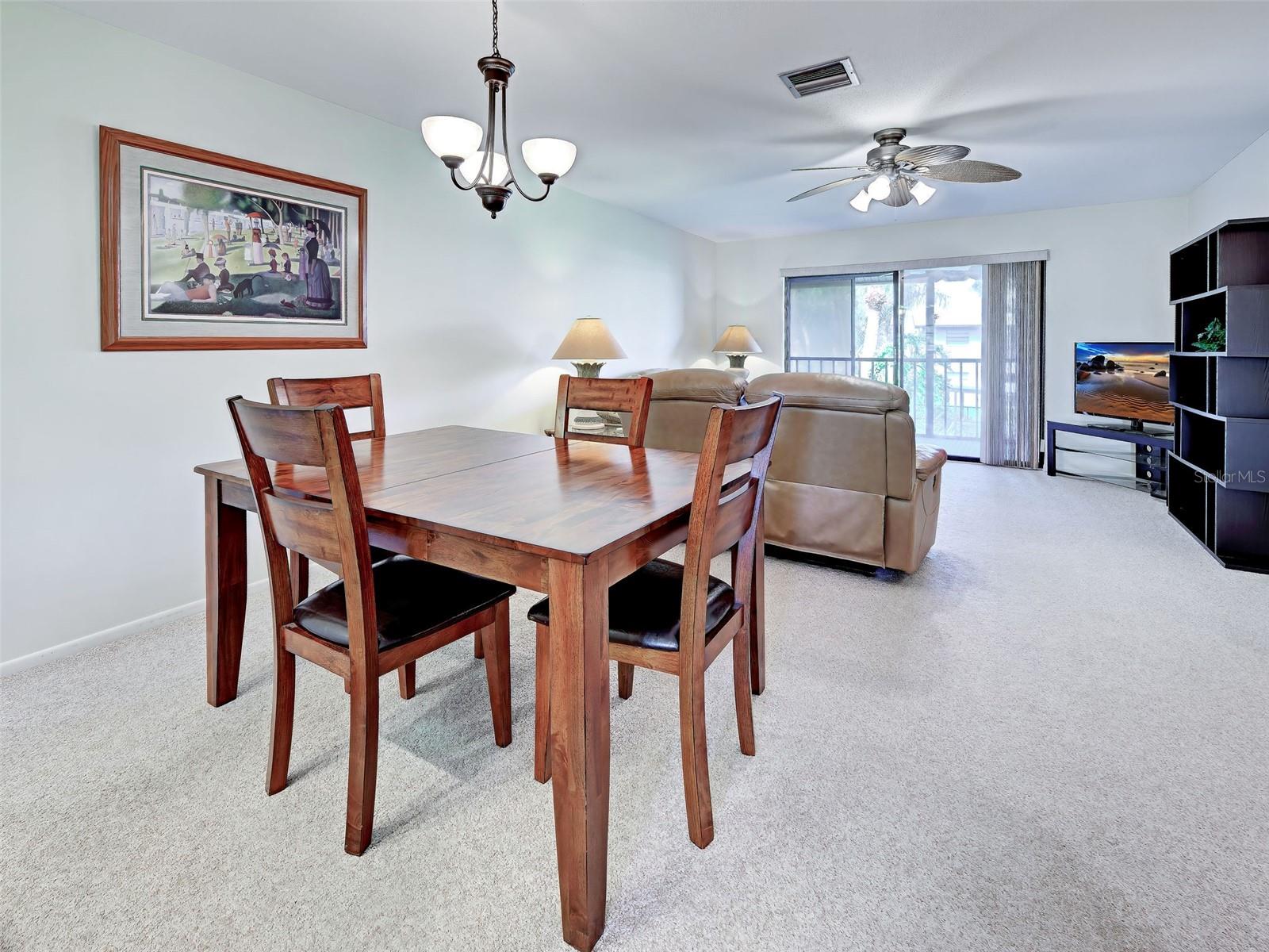 400 MISSION TRAIL E, #F, Venice, FL 34285