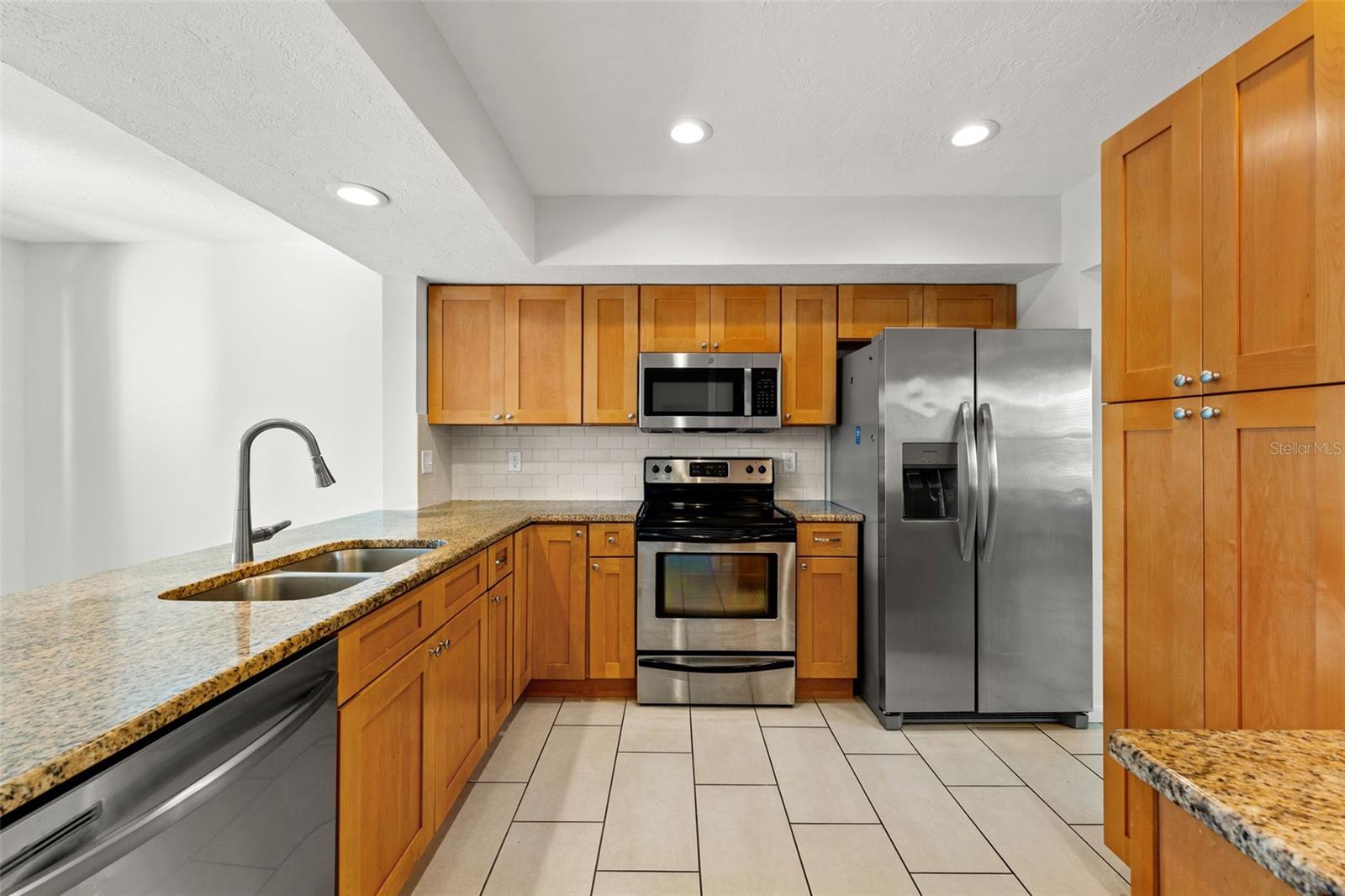 Stainless appliances
