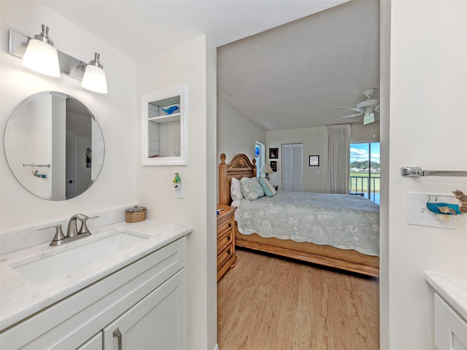 404 CERROMAR CIRCLE N, #212, Venice, FL 34293