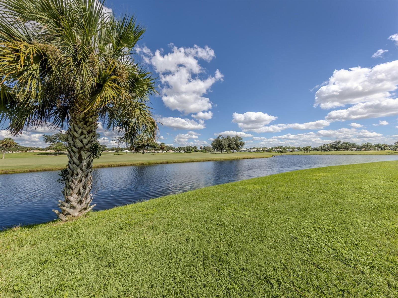 404 CERROMAR CIRCLE N, #212, Venice, FL 34293