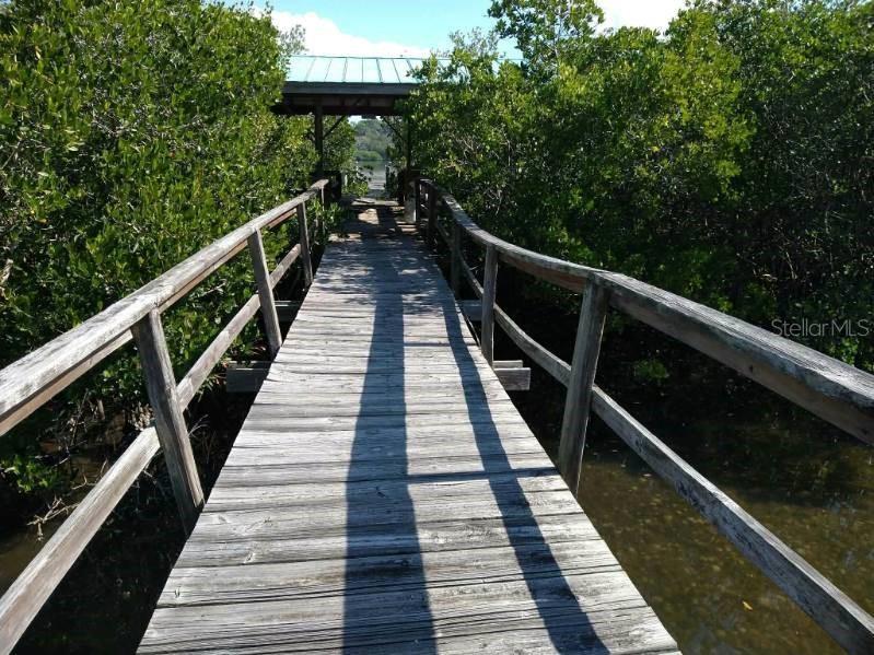 Dock