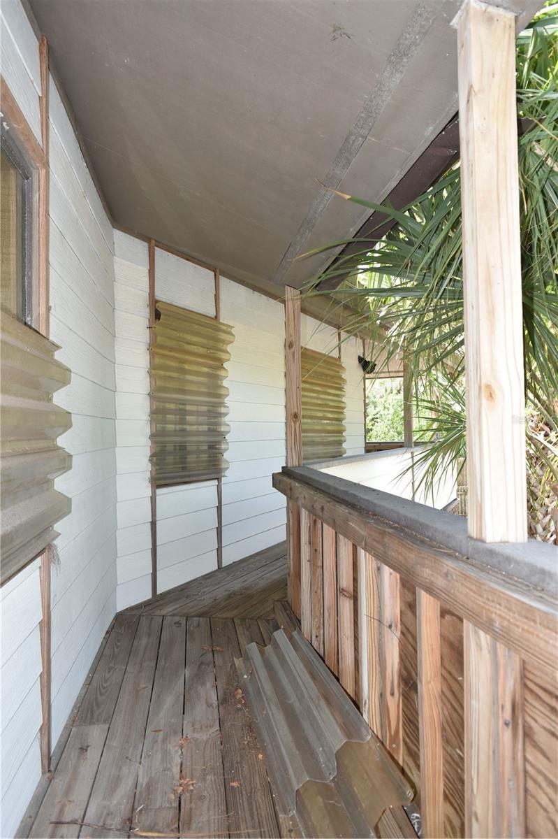 wrap around deck