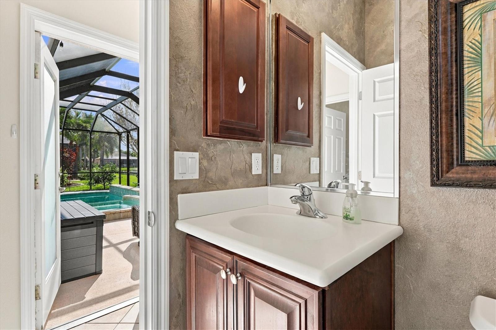 2213 MESIC HAMMOCK WAY, Venice, FL 34292