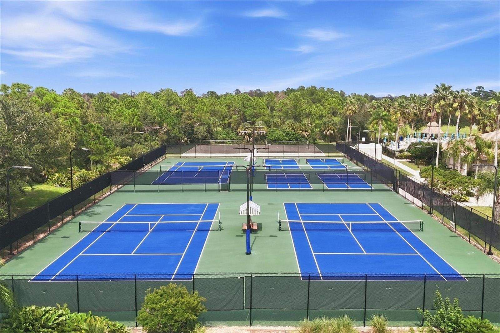 2213 MESIC HAMMOCK WAY, Venice, FL 34292