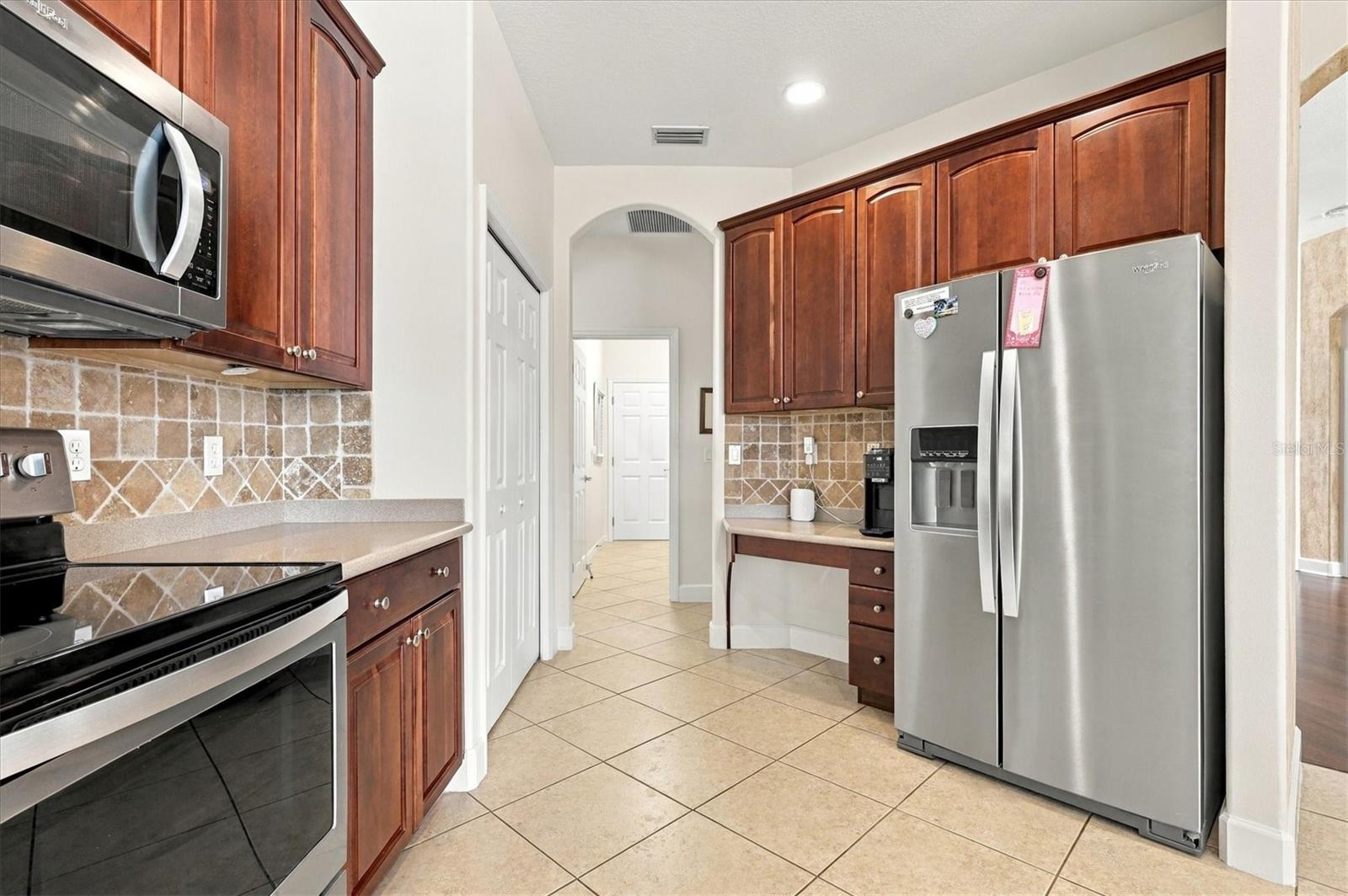 2213 MESIC HAMMOCK WAY, Venice, FL 34292
