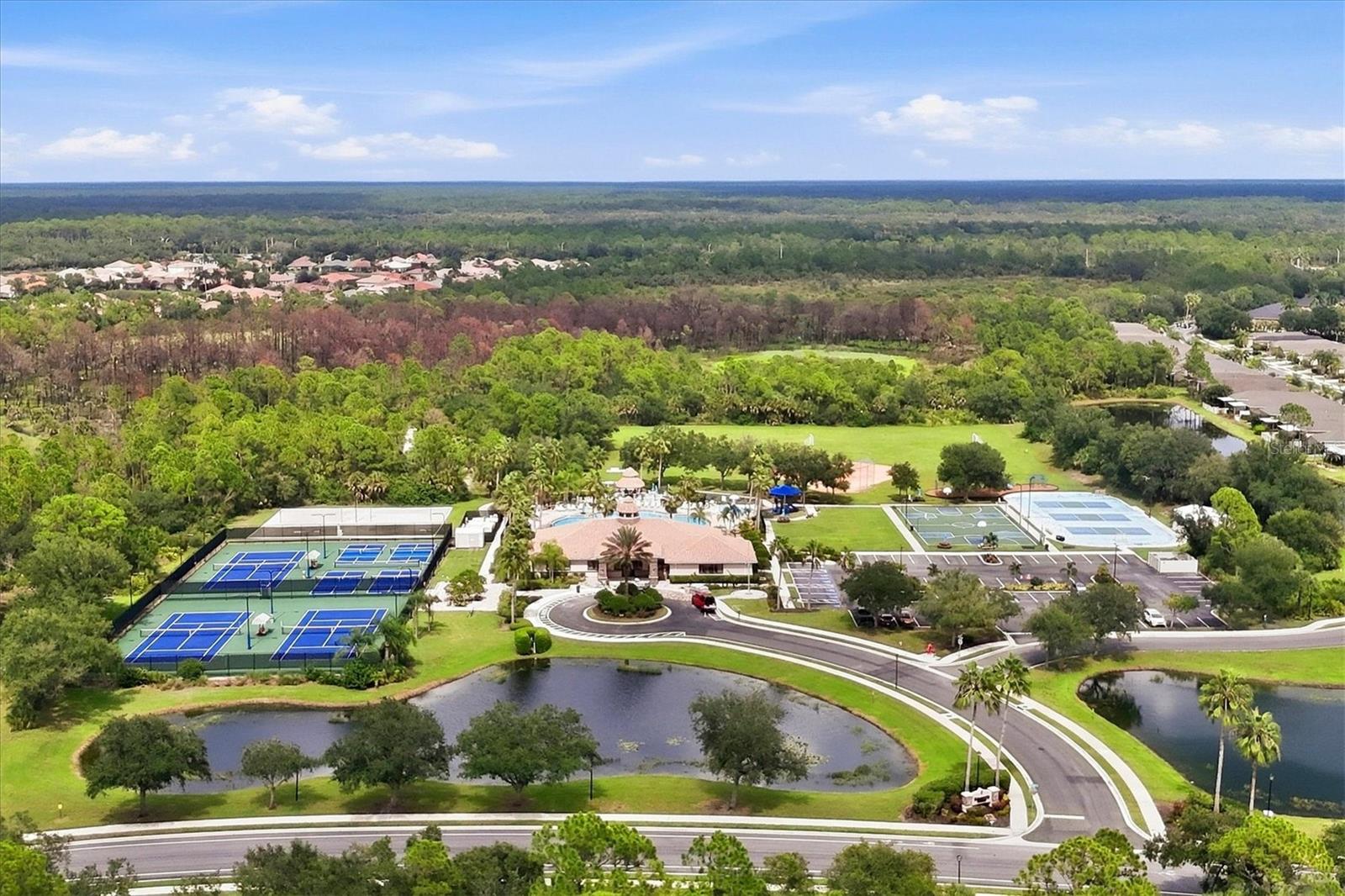 2213 MESIC HAMMOCK WAY, Venice, FL 34292