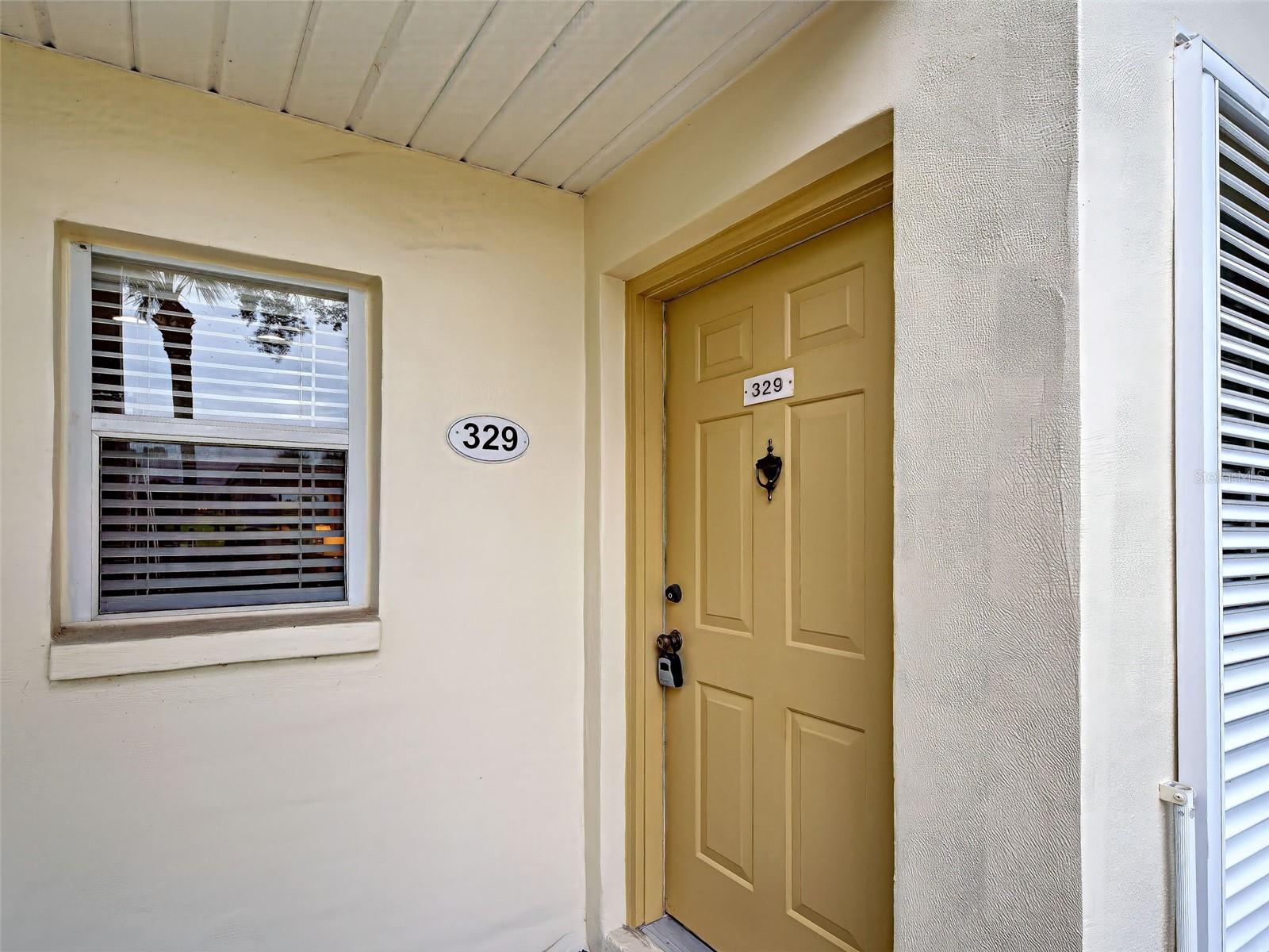 Welcome home to 435 Cerromar Lane #329
