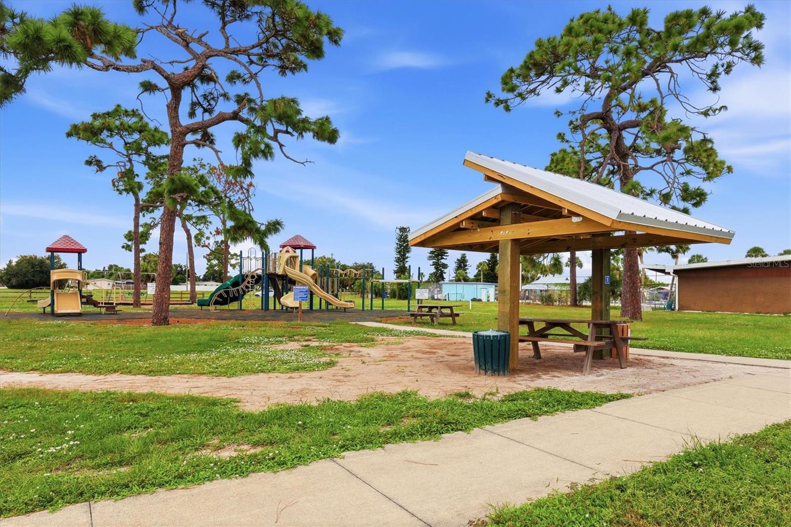 1714 CORAL SANDS COURT, Venice, FL 34293