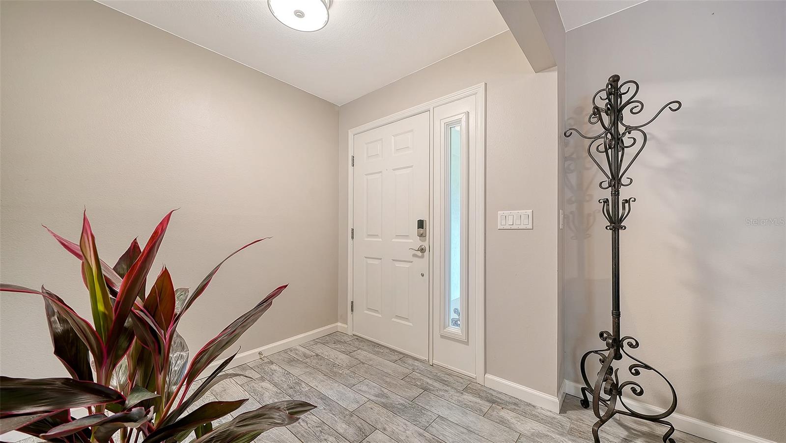 1568 VERMEER DRIVE, Nokomis, FL 34275