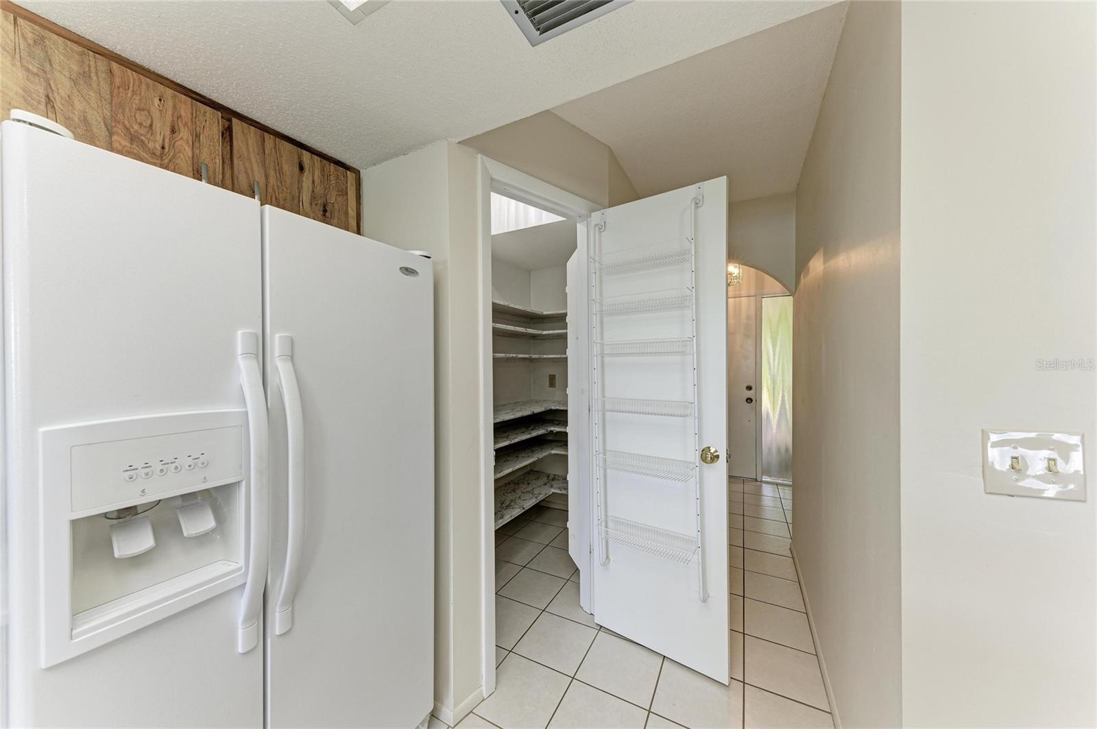 1602 VIKKI COURT, Venice, FL 34293
