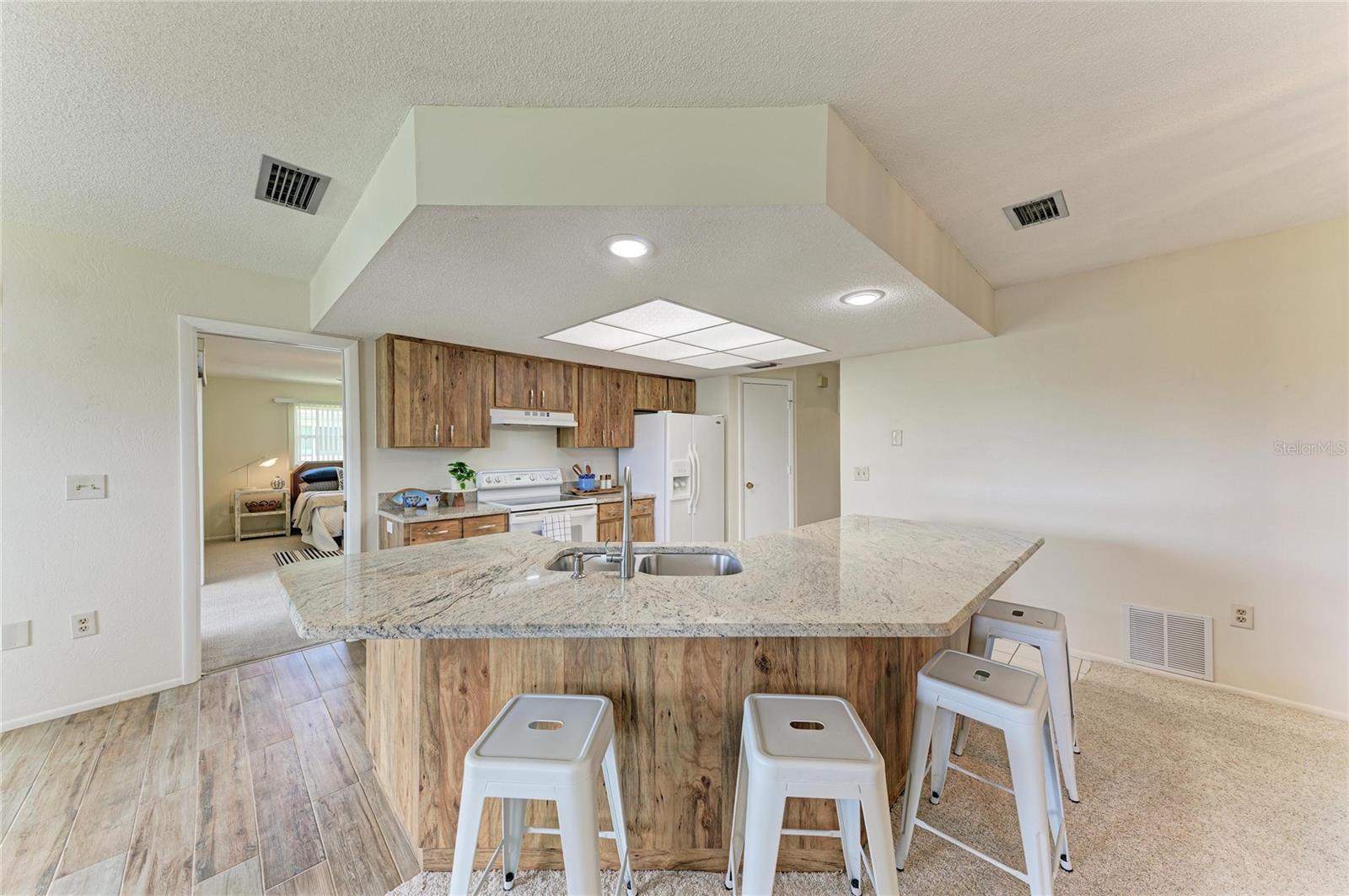 1602 VIKKI COURT, Venice, FL 34293