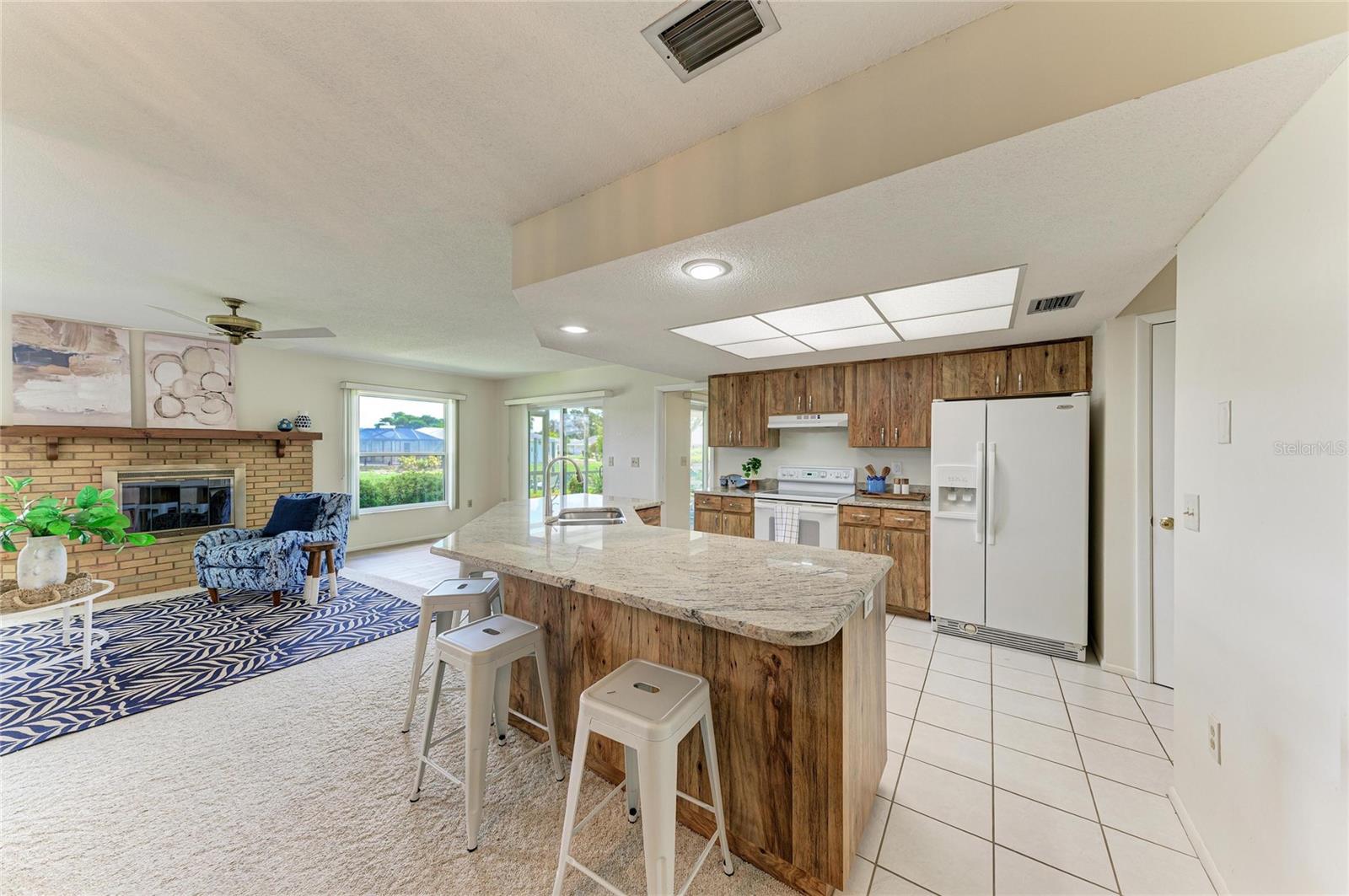 1602 VIKKI COURT, Venice, FL 34293