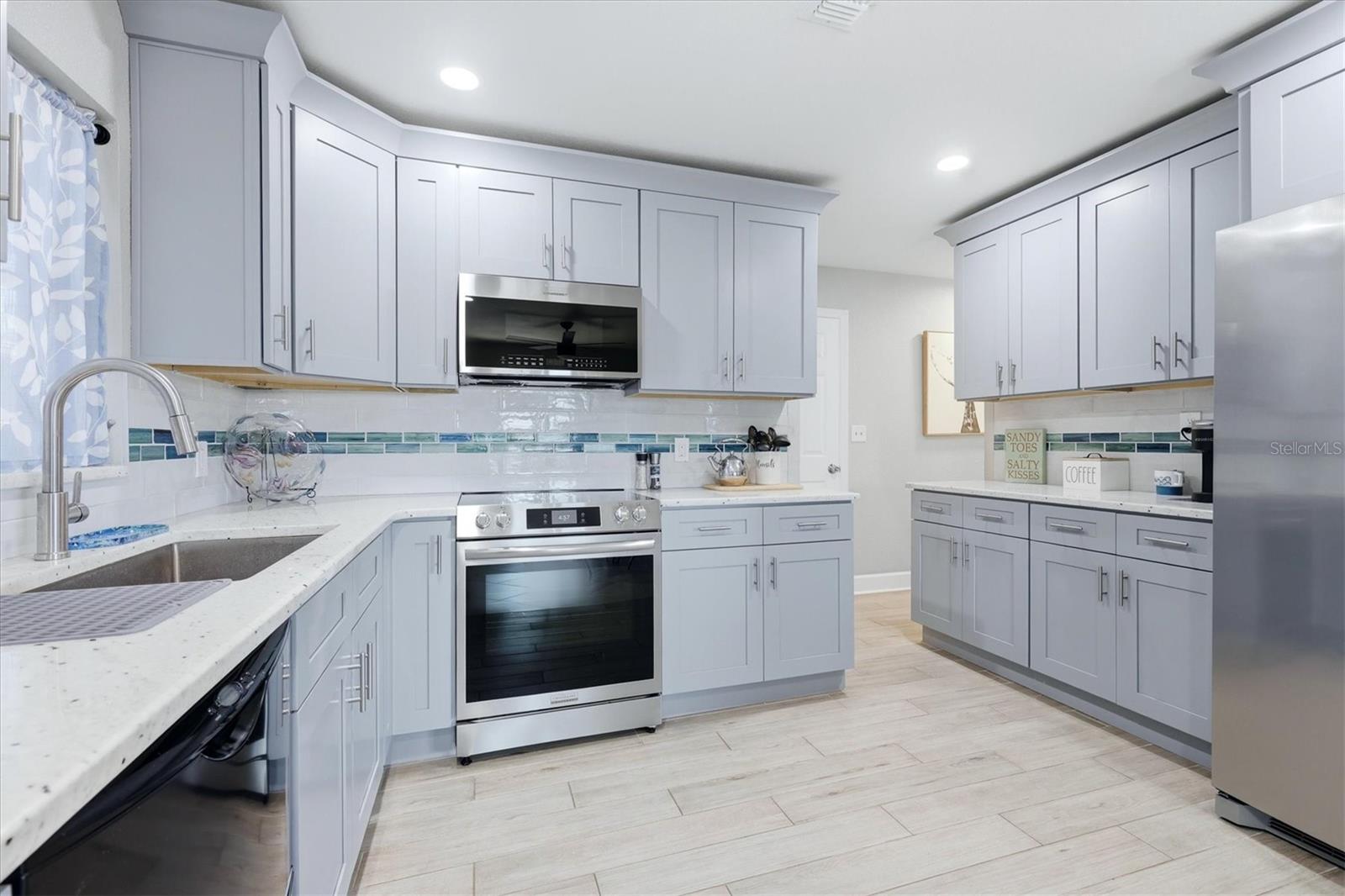 13625 VERONICA DRIVE, Hudson, FL 34667
