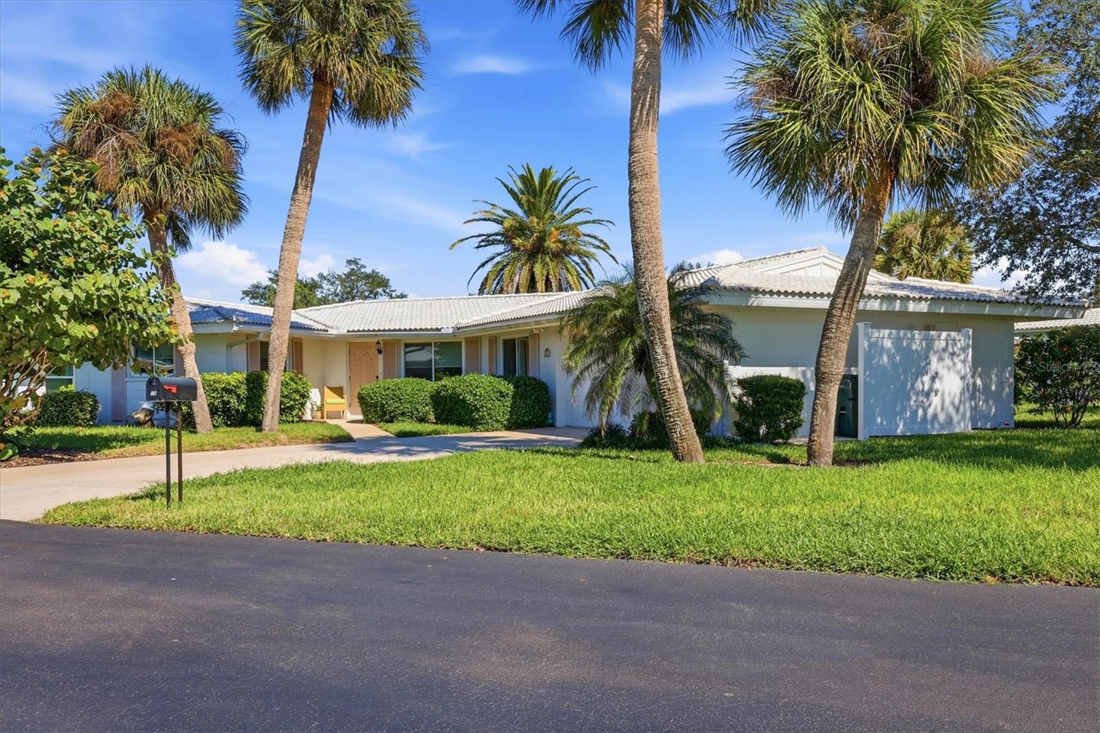 19 OAKWOOD DRIVE N, Englewood, FL 34223 19 OAKWOOD DRIVE N, Englewood, FL 34223