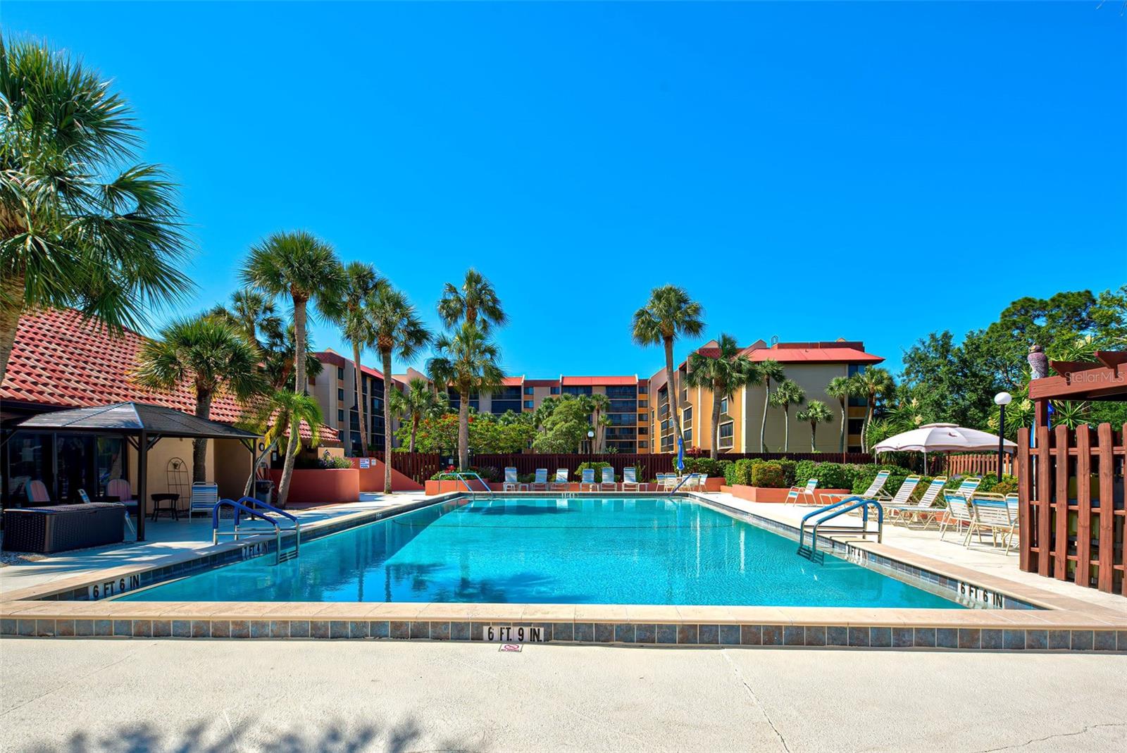 COMMUNITY POOL
