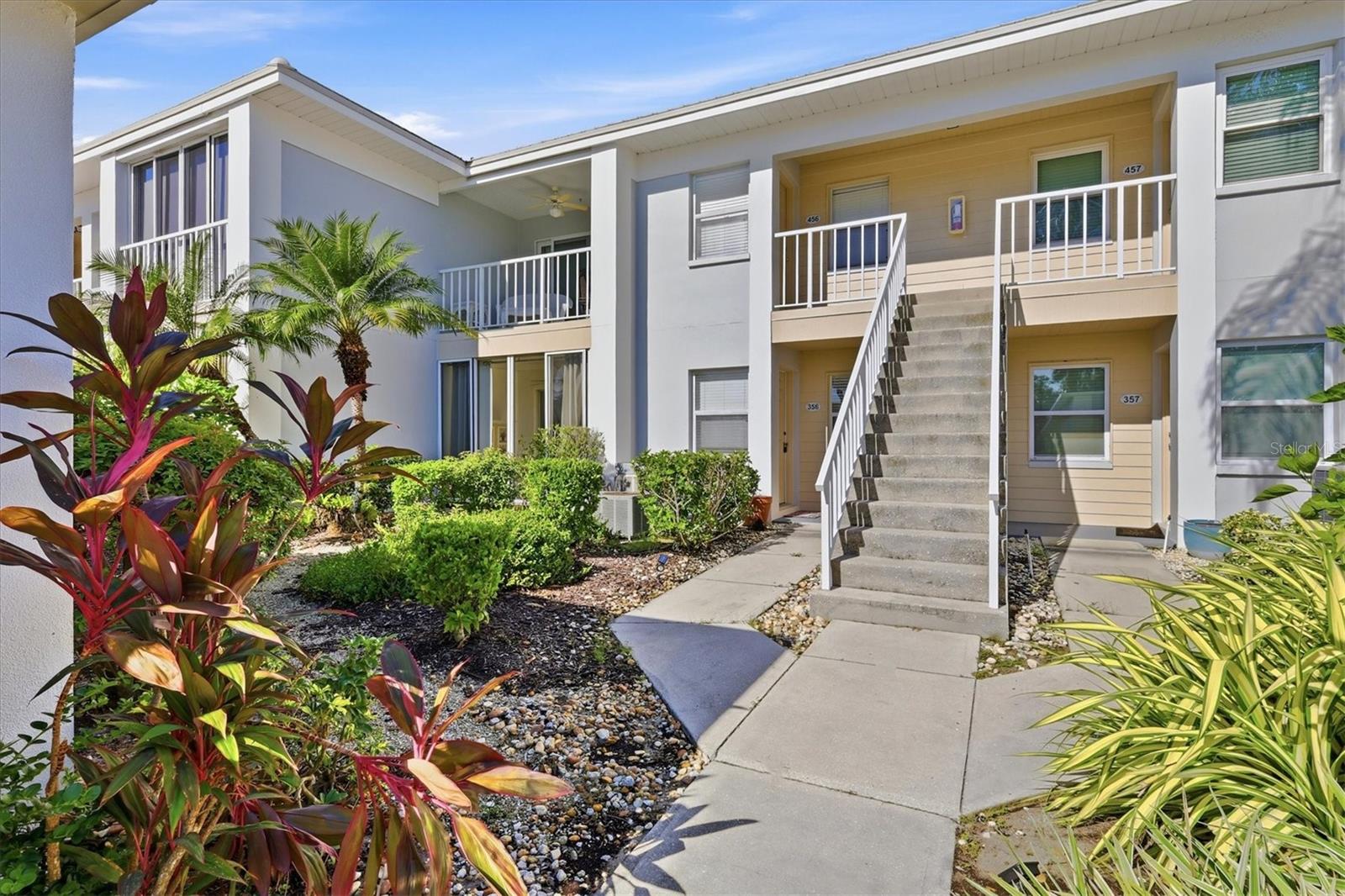 427 CERROMAR LANE, #356, Venice, FL 34293