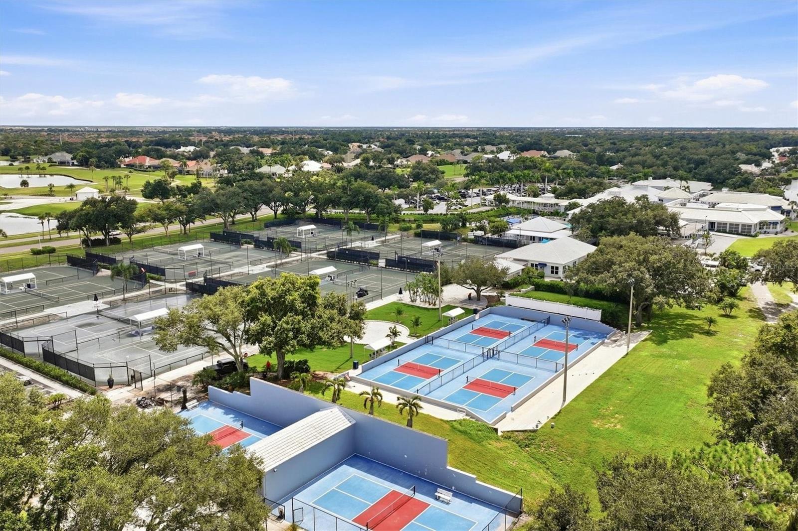 427 CERROMAR LANE, #356, Venice, FL 34293
