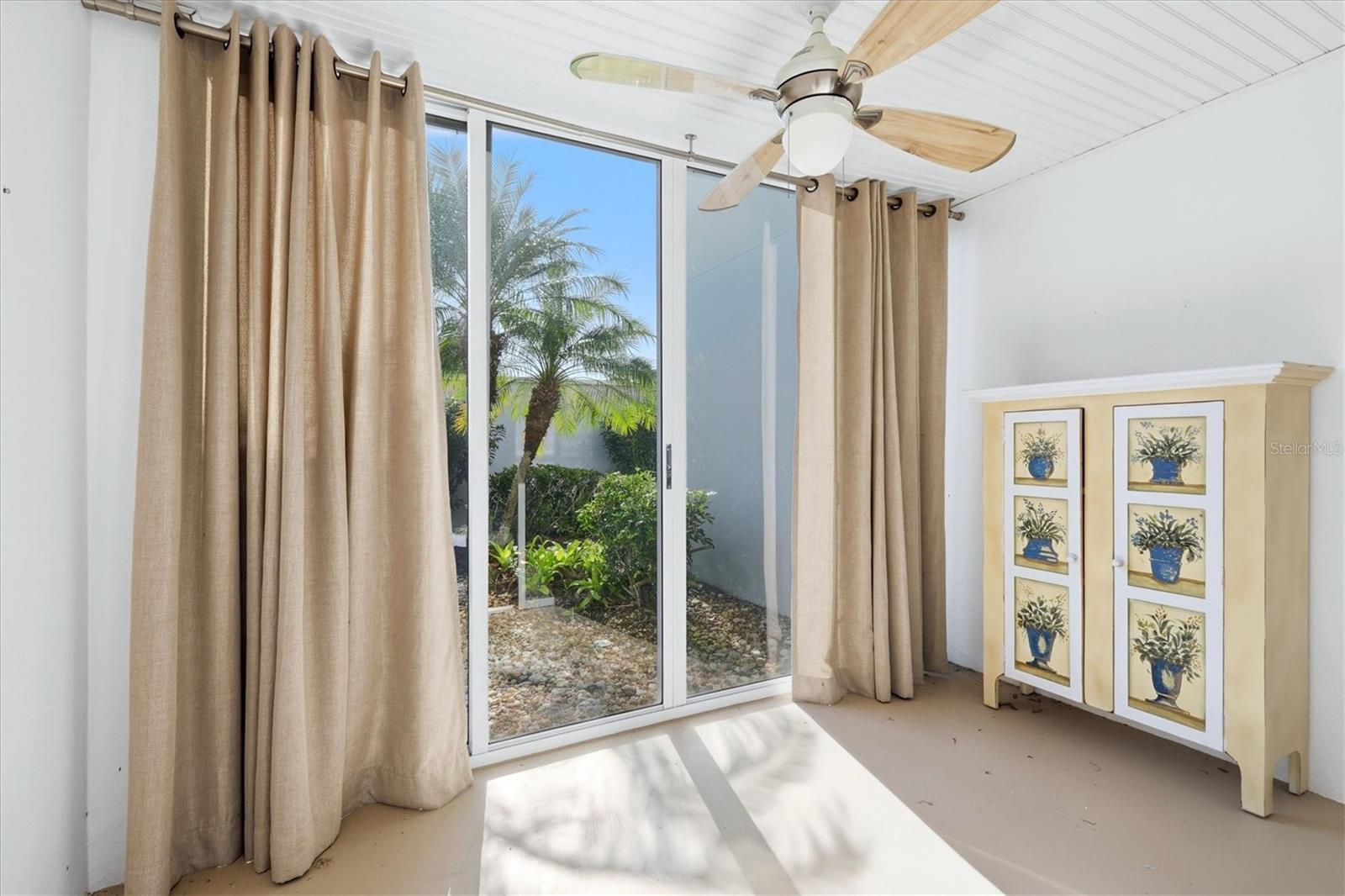 427 CERROMAR LANE, #356, Venice, FL 34293
