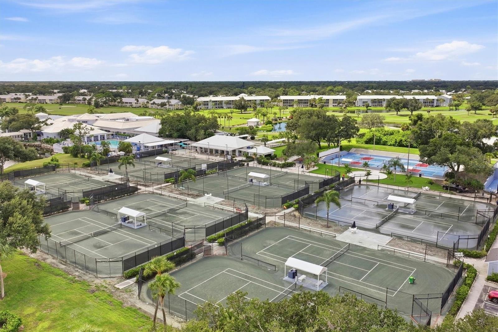 427 CERROMAR LANE, #356, Venice, FL 34293