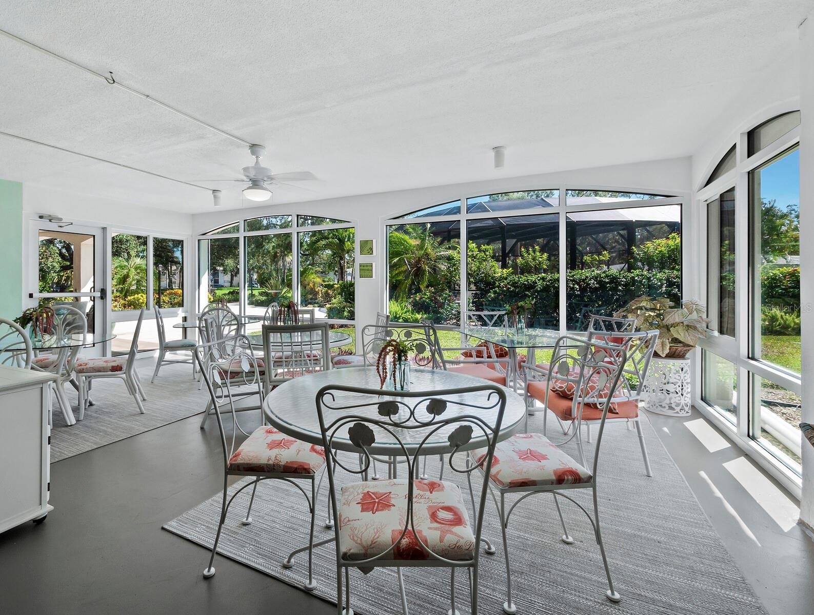 Garden room