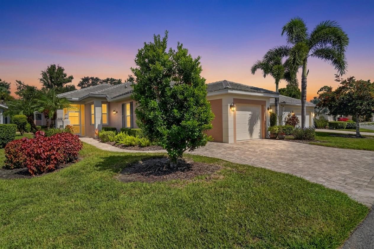 1848 LANCASHIRE DRIVE, #1848, Venice, FL 34293
