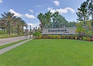 Stoneybrook entrance off of Center Road