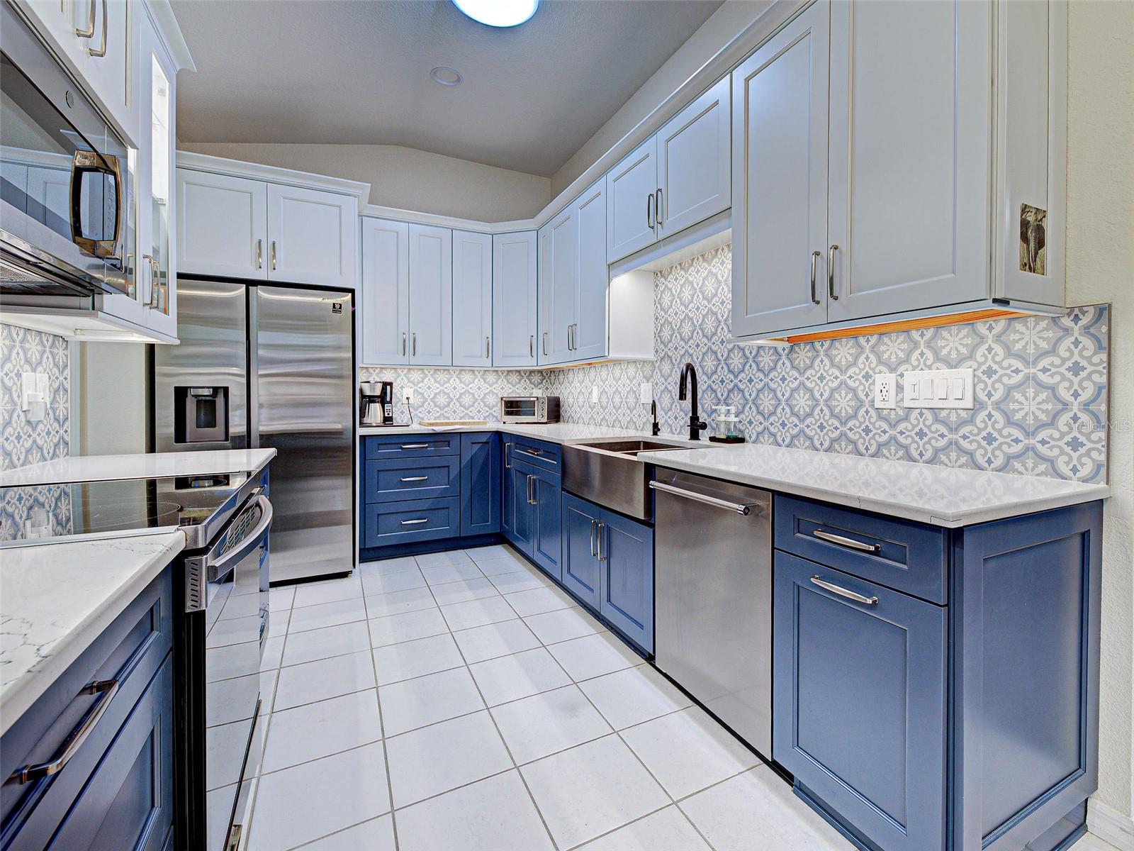 Lots of counter space with quartz countertops