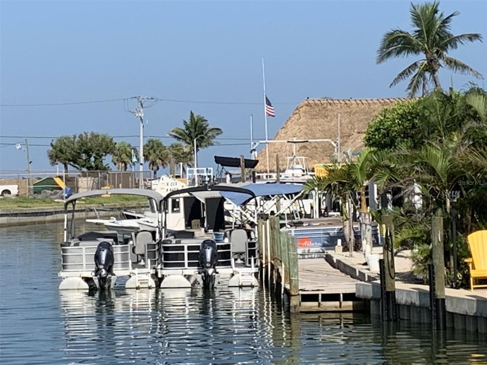 Beachcomber Restaurant Boating Access