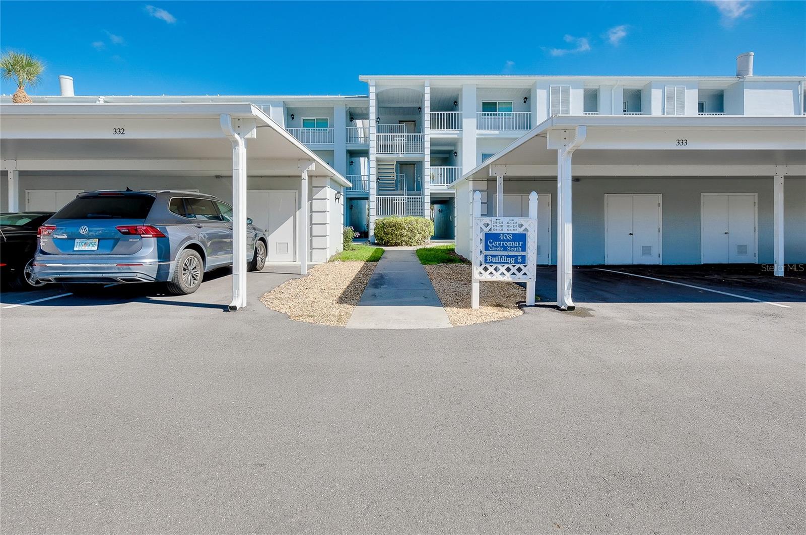 408 CERROMAR CIRCLE S, #132, Venice, FL 34293