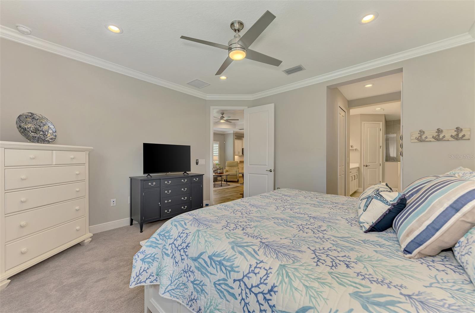 12404 PALATKA DRIVE, Venice, FL 34293