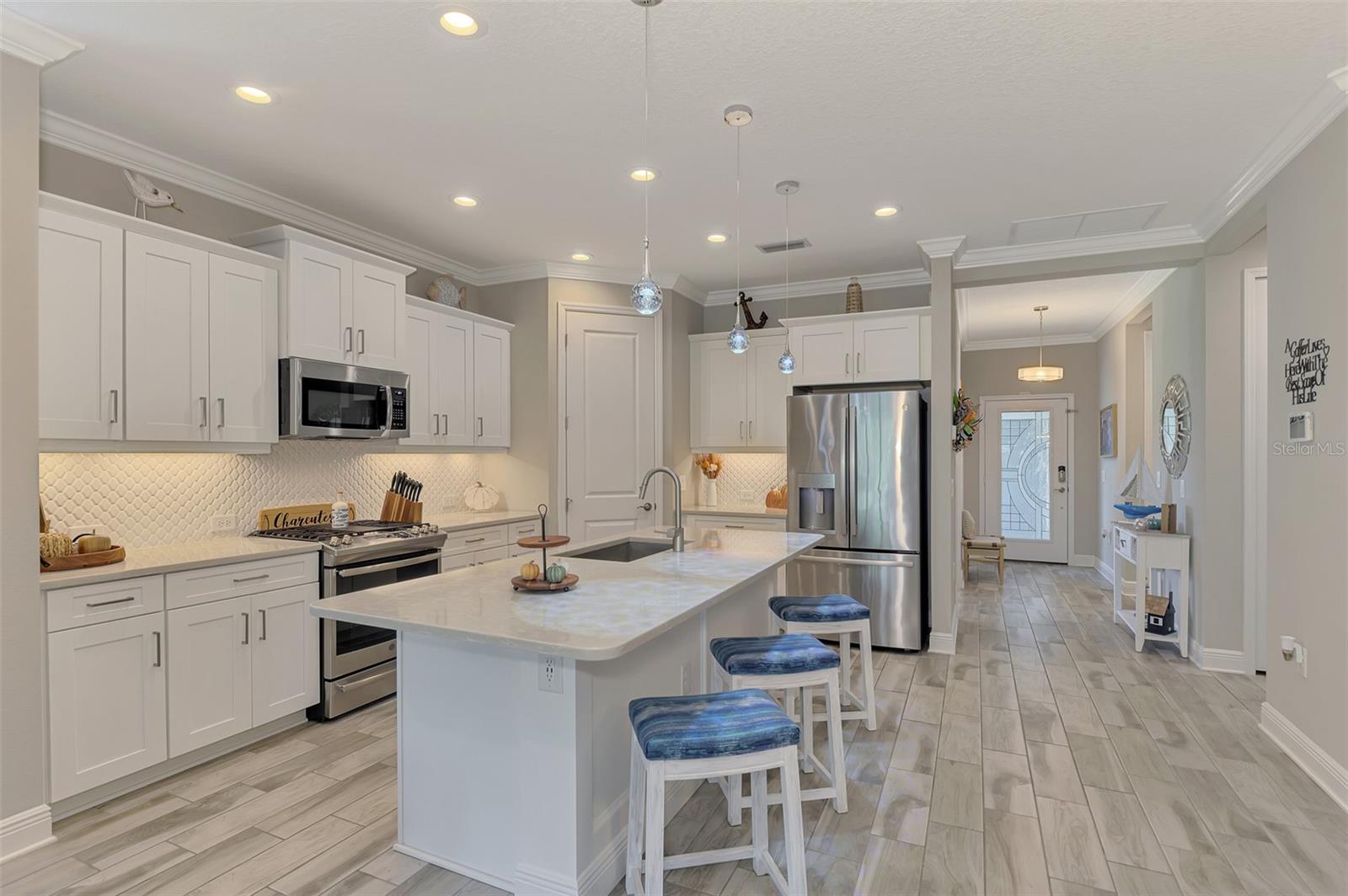 12404 PALATKA DRIVE, Venice, FL 34293