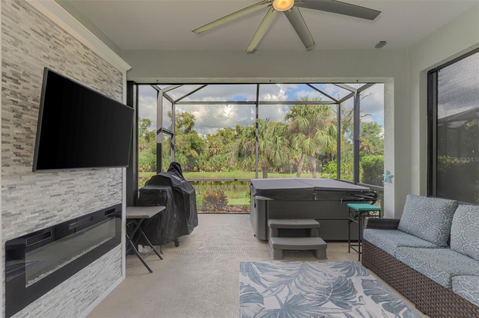 12404 PALATKA DRIVE, Venice, FL 34293