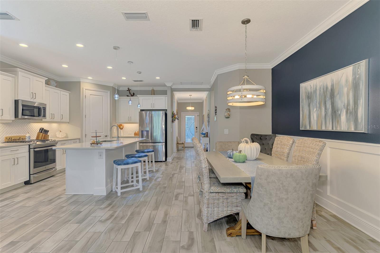 12404 PALATKA DRIVE, Venice, FL 34293
