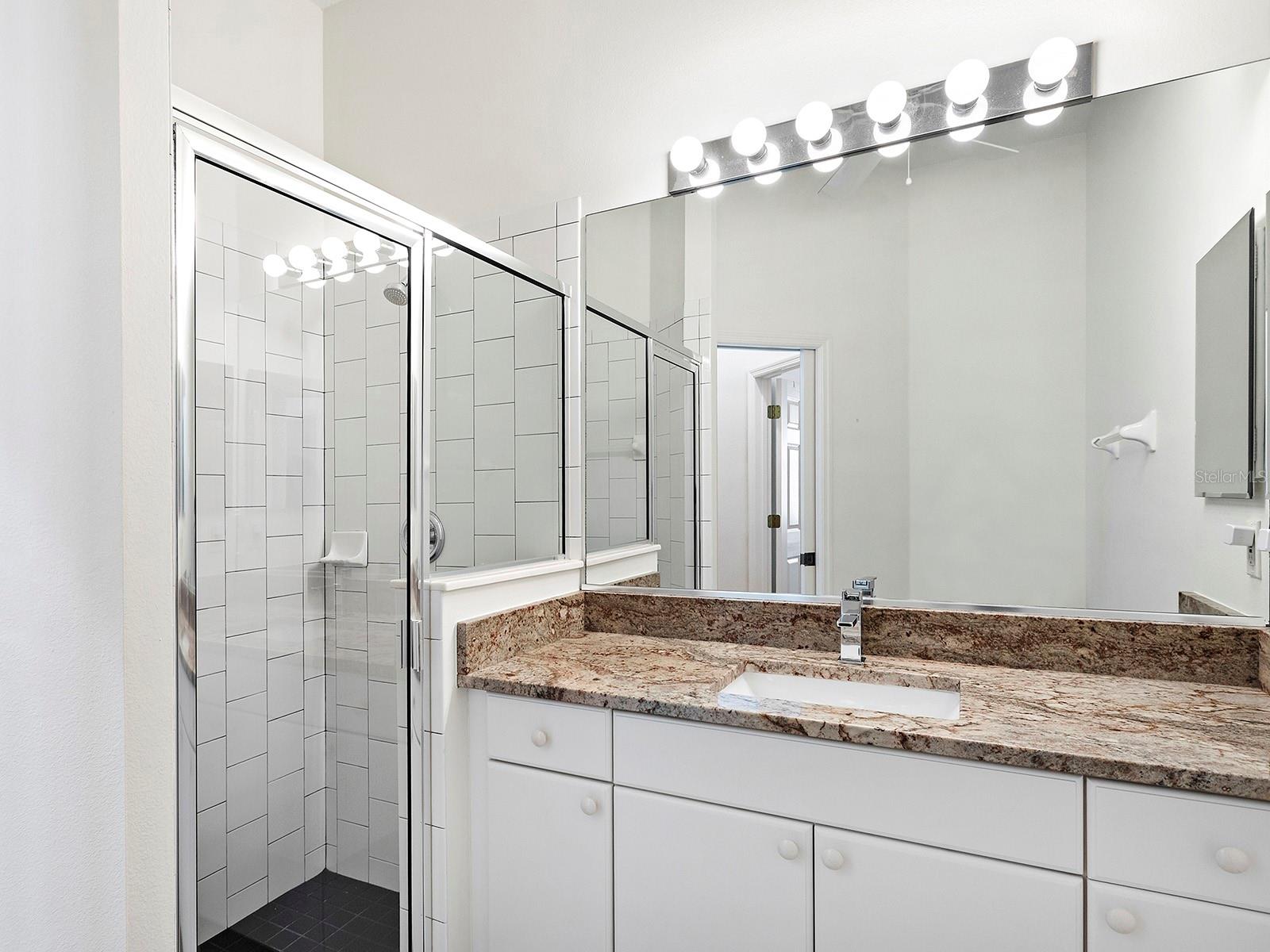 202 RIO TERRA, Venice, FL 34285