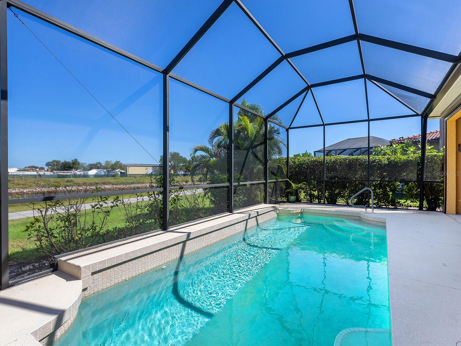 202 RIO TERRA, Venice, FL 34285