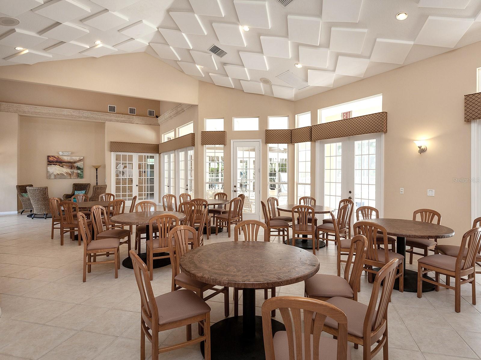 202 RIO TERRA, Venice, FL 34285
