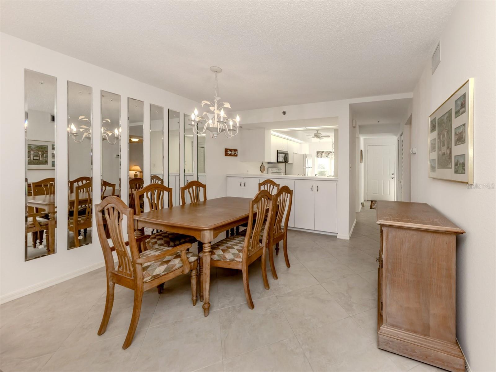 801 WATERSIDE DRIVE, #102, Venice, FL 34285 801 WATERSIDE DRIVE, #102, Venice, FL 34285