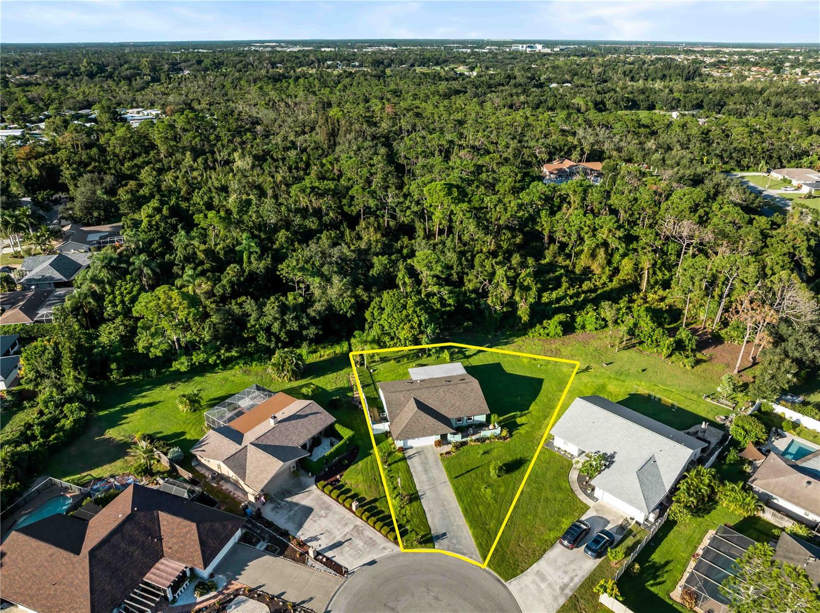 1319 PINEBROOK WAY COURT, Venice, FL 34285