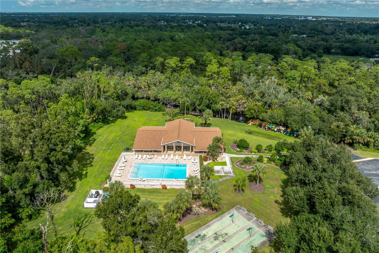 1319 PINEBROOK WAY COURT, Venice, FL 34285