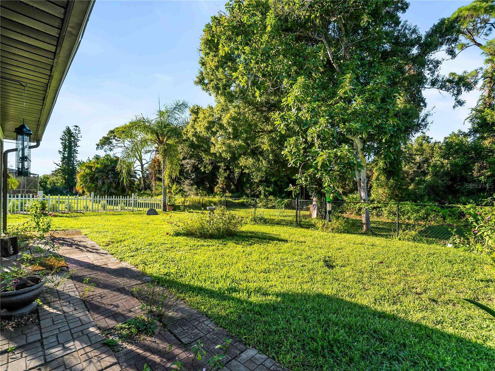 1319 PINEBROOK WAY COURT, Venice, FL 34285