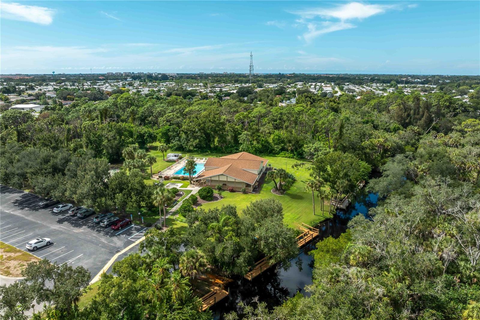 1319 PINEBROOK WAY COURT, Venice, FL 34285
