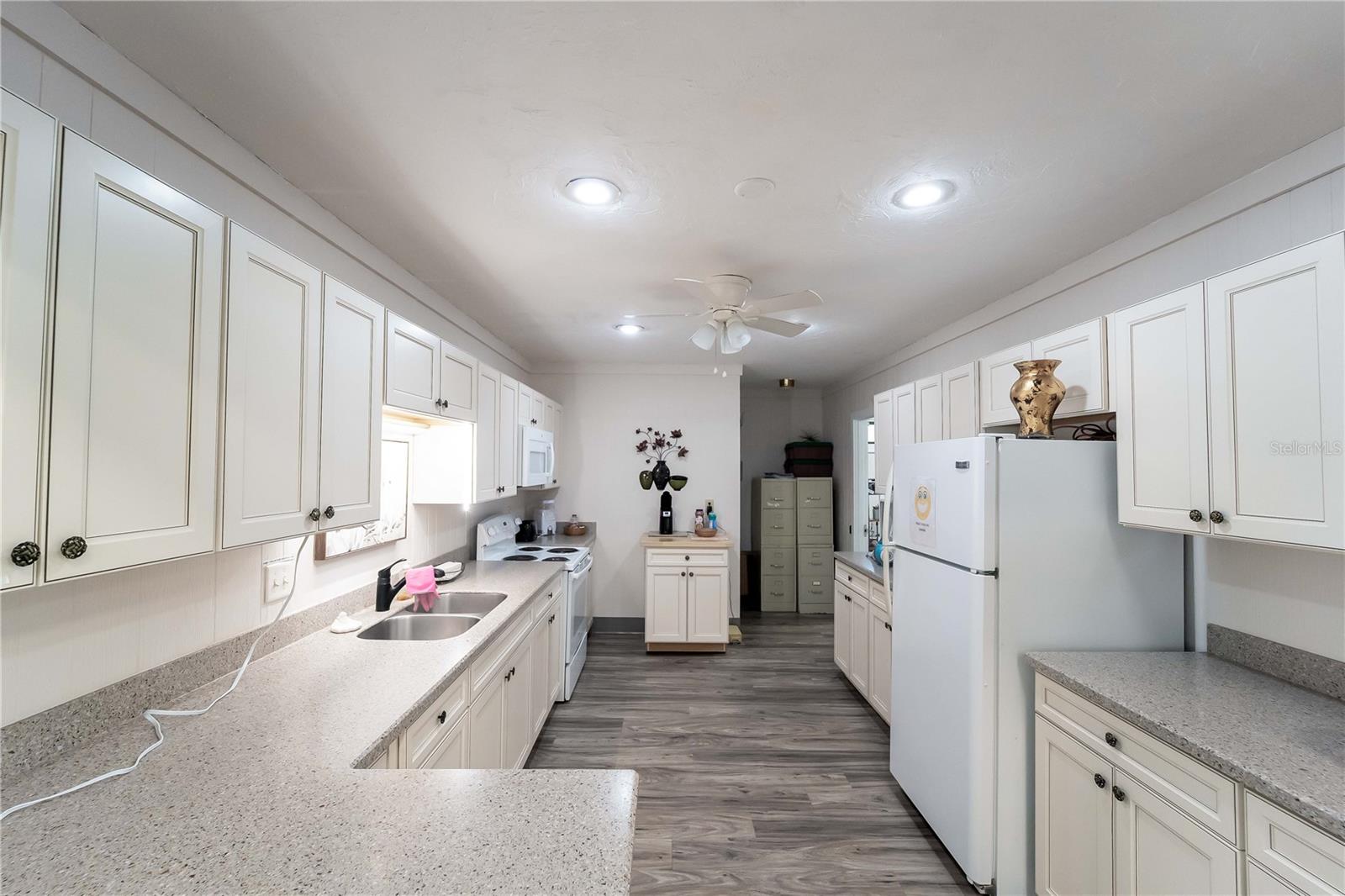 1319 PINEBROOK WAY COURT, Venice, FL 34285