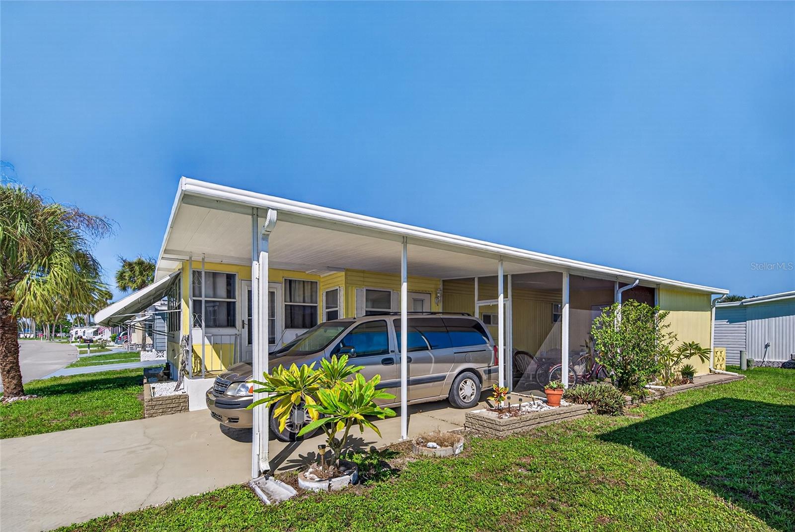213 MANTUA DRIVE, Venice, FL 34285 213 MANTUA DRIVE, Venice, FL 34285